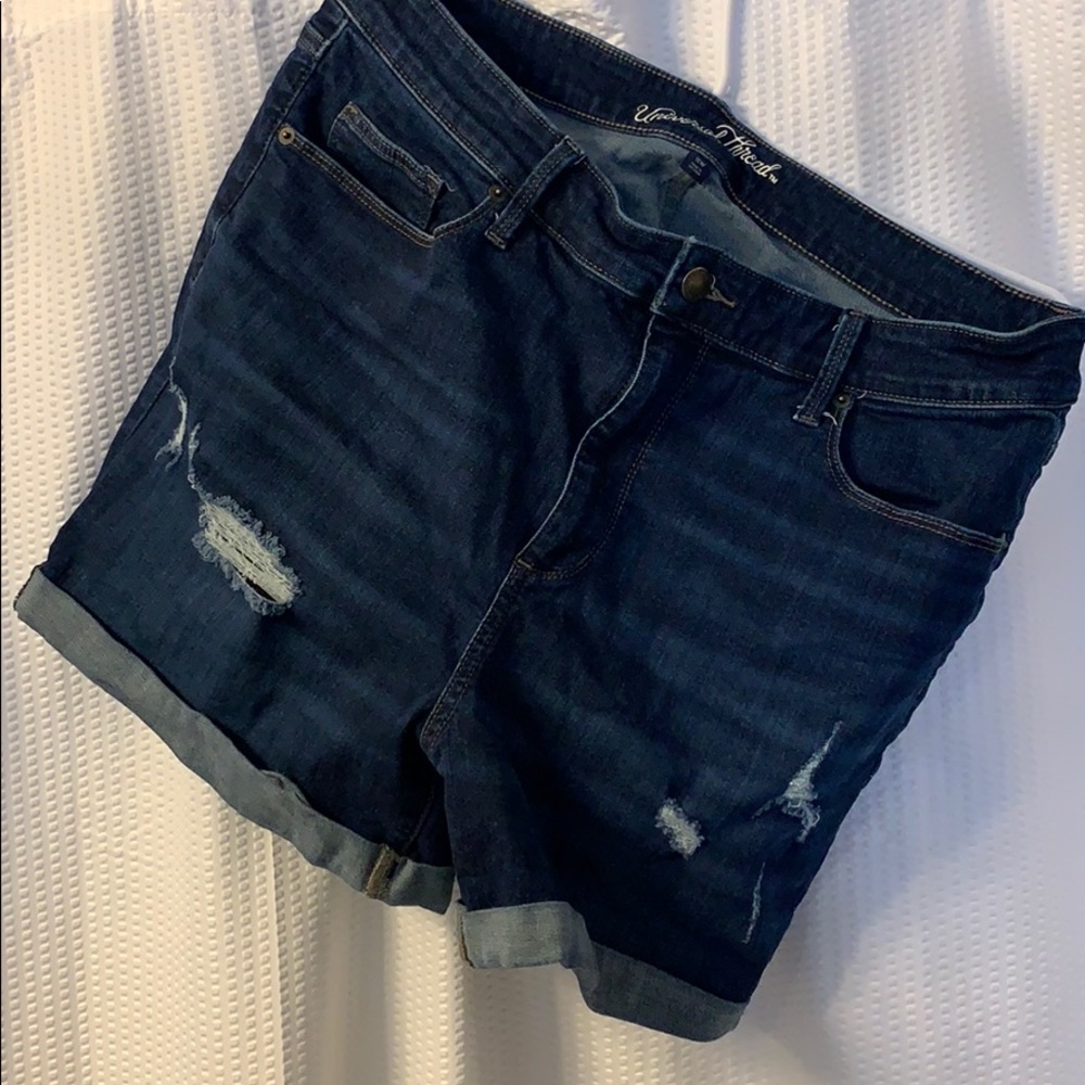 Universal Thread Jean Shorts